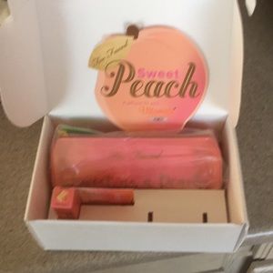 Sweet Peach limited addition make up bag